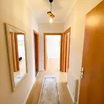 Modern At New Bazaar, Apartment Tirana