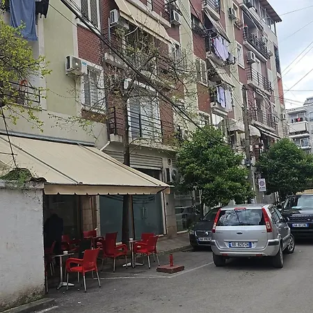 Modern At New Bazaar, Apartament Tirana