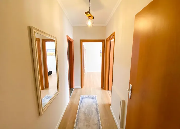 Modern At New Bazaar, Apartament Tirana