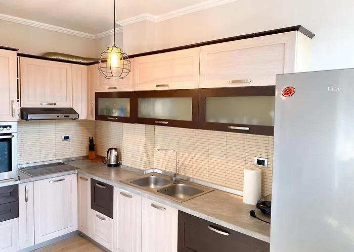 Apartament Modern At New Bazaar, Tirana