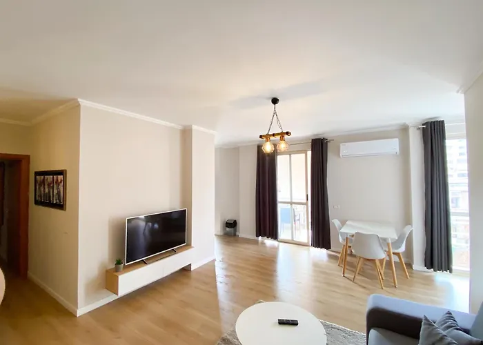 Appartement Modern At New Bazaar, *