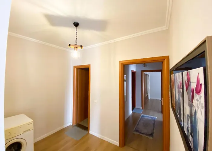 Modern At New Bazaar,